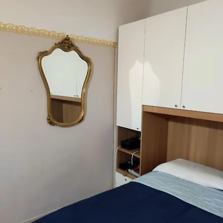 Maison Platone Centre * אלסנדריה